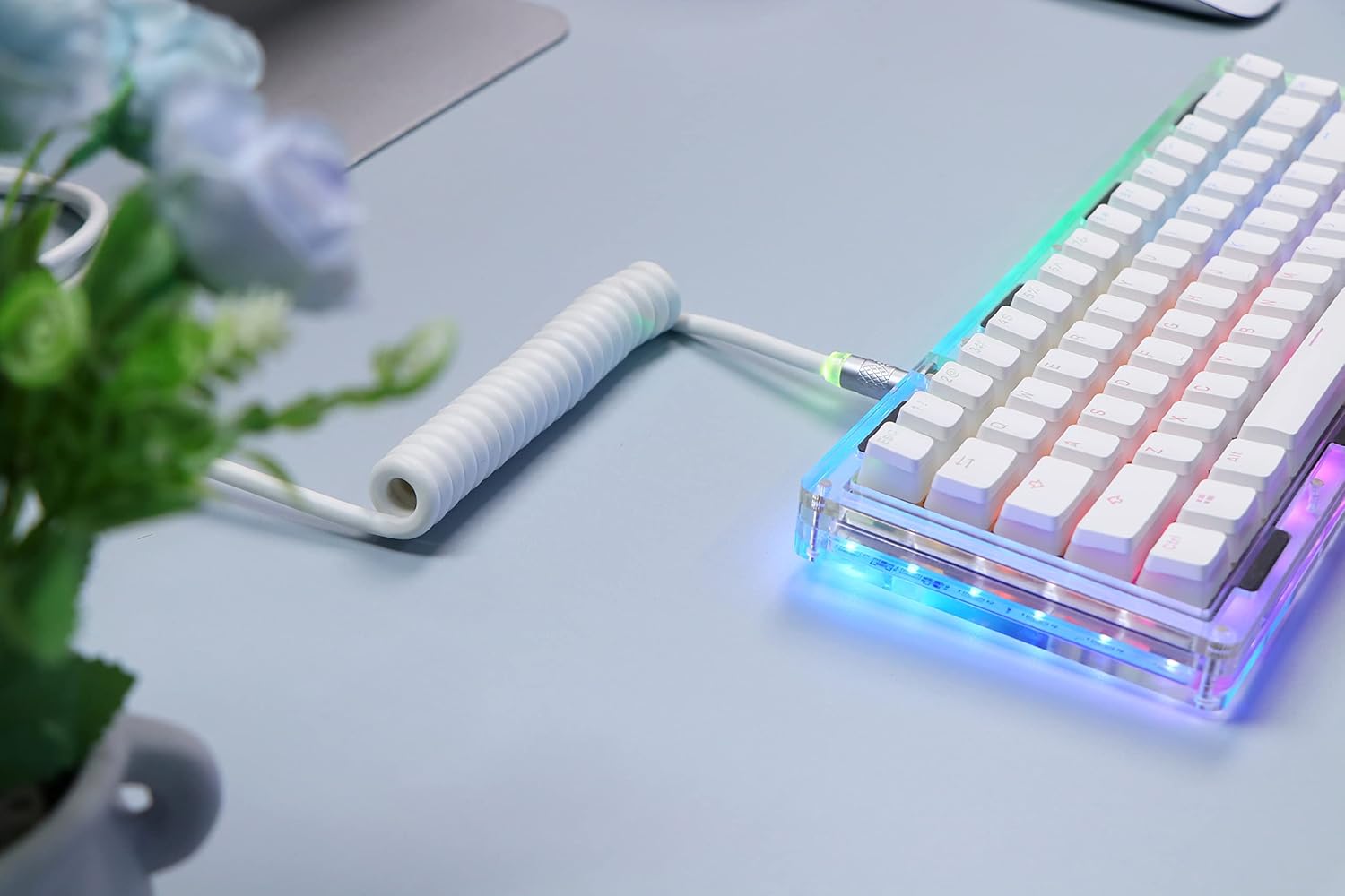 EPOMAKER Puff Aviator Coiled USB Cable, Type C Detachable Mechanical Gaming Keyboard Cable for Win/Mac/Gamers, Suitable for RT100/TH68 PRO/TH80 PRO/TH96/TH80 SE/CIDOO V65. etc(Puff White)